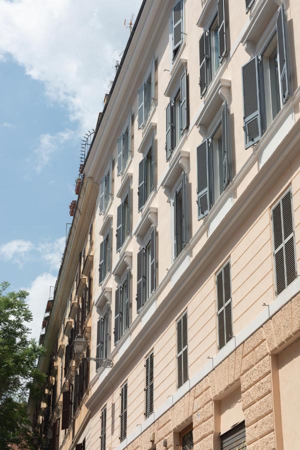 Colosseo Apartment- Heart Of Rione Monti ローマ エクステリア 写真